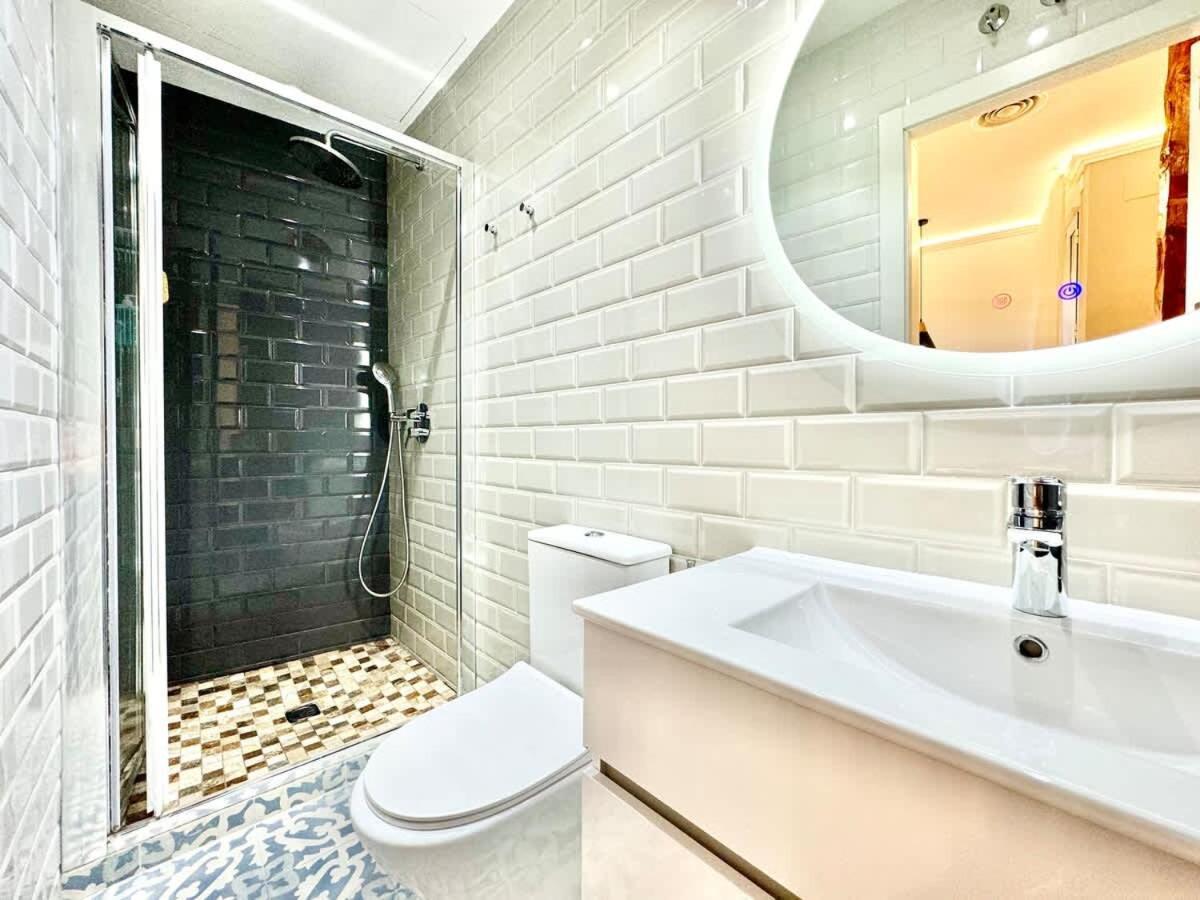 Plaza Mayor Cozy Private Apartment With Ac Madri Exterior foto