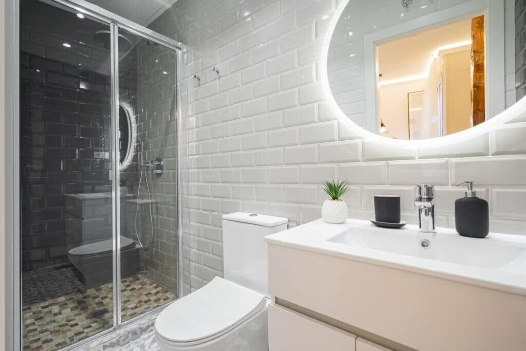 Plaza Mayor Cozy Private Apartment With Ac Madri Exterior foto