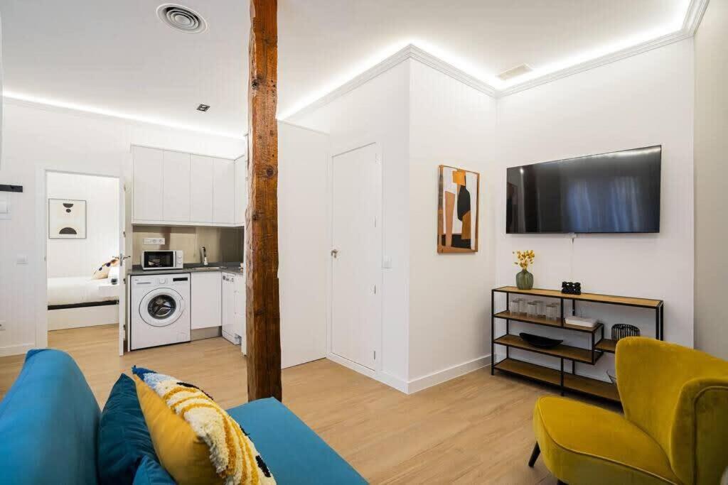 Plaza Mayor Cozy Private Apartment With Ac Madri Exterior foto